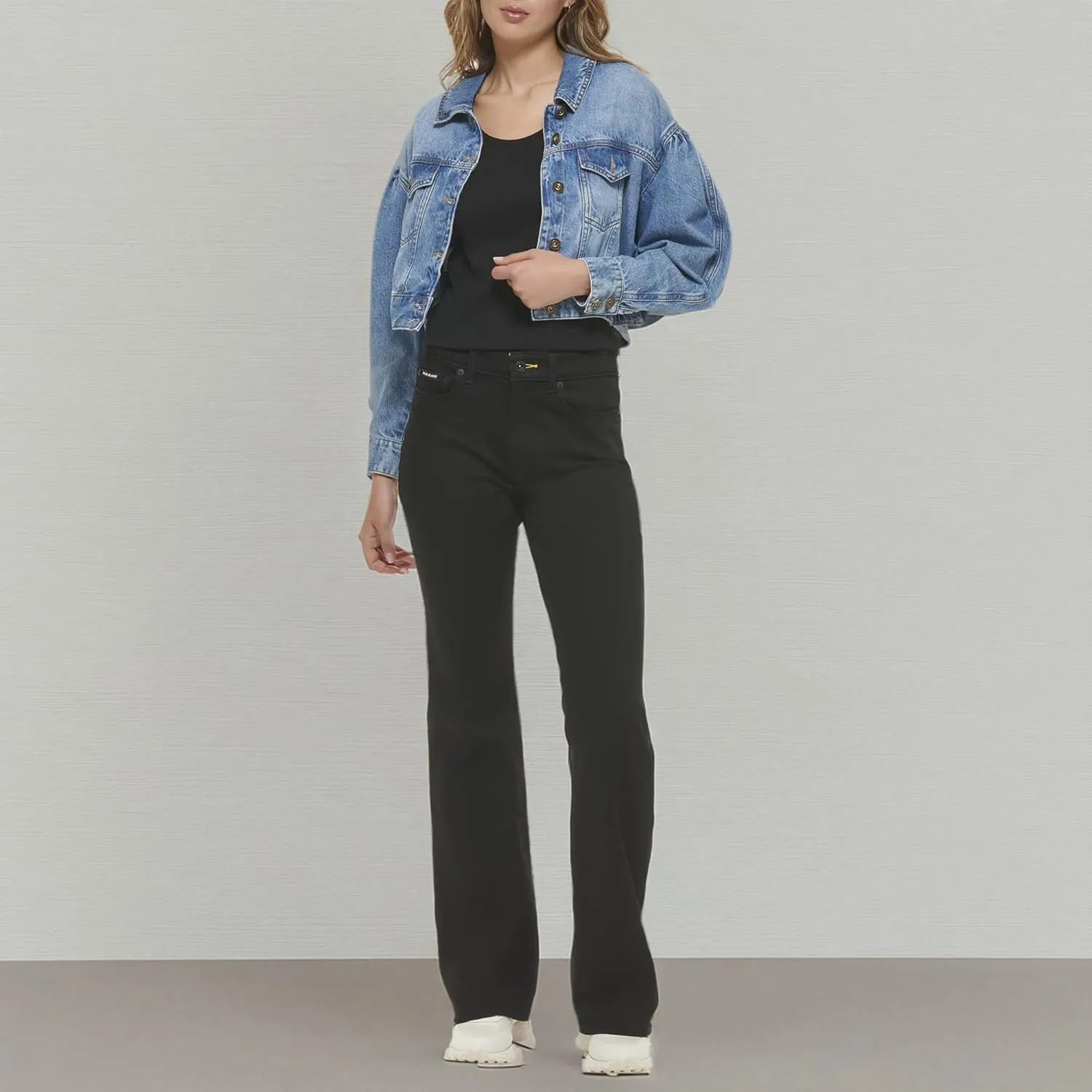 DKNY Women's Denim Fashionable Cropped Jeans Jacket