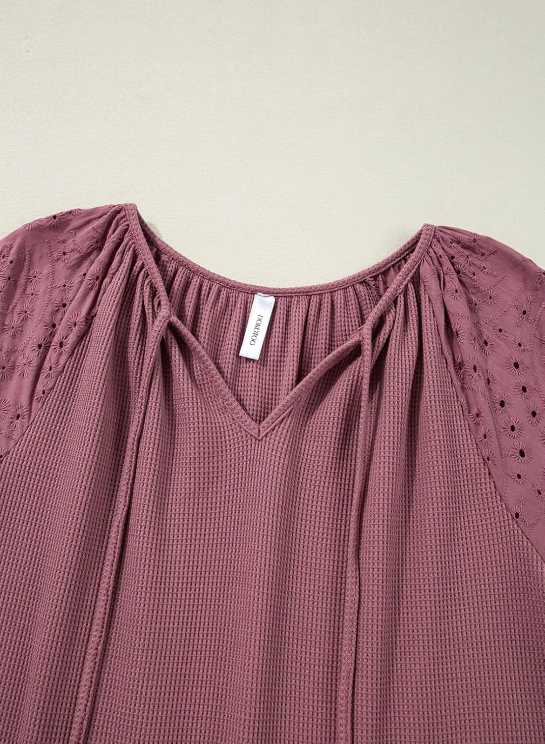 Dokotoo Spring Summer Tops for Women 2025 Dressy Casual V Neck Blouses Cute 3/4 Sleeve Length Babydoll Tops