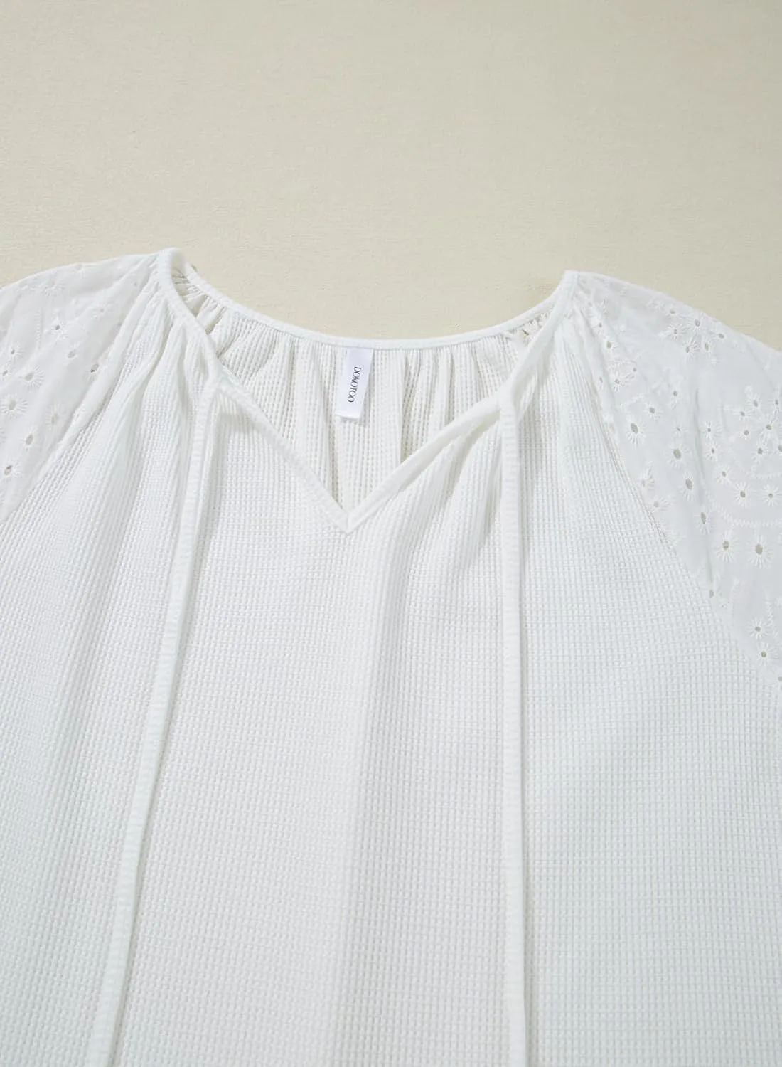 Dokotoo Spring Summer Tops for Women 2025 Dressy Casual V Neck Blouses Cute 3/4 Sleeve Length Babydoll Tops