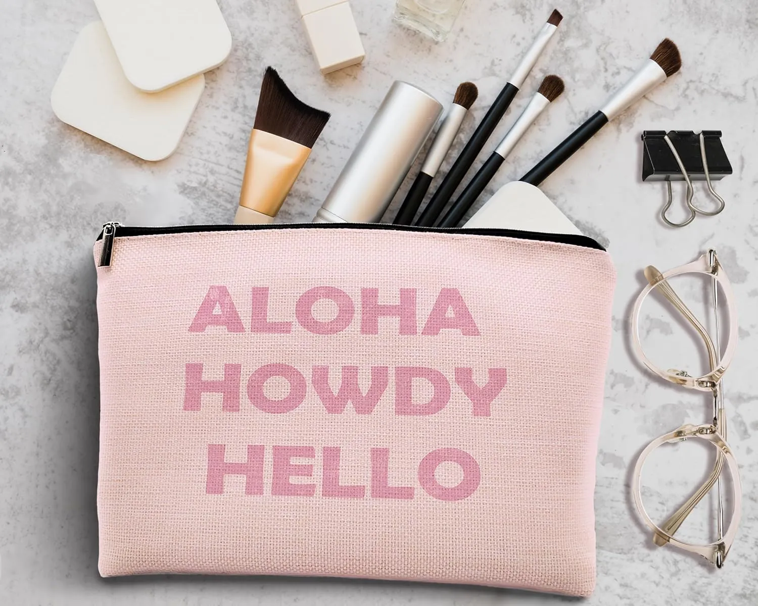 kdqua Pink Western Cowgirl Howdy Makeup Bag, Trendy Western Coastal Cowgirl Preppy Aloha Howdy Hello Linen Cosmetic Bag Zipper Pouch Travel Toiletry Bag, Teens Girls Gifts for Women Sister