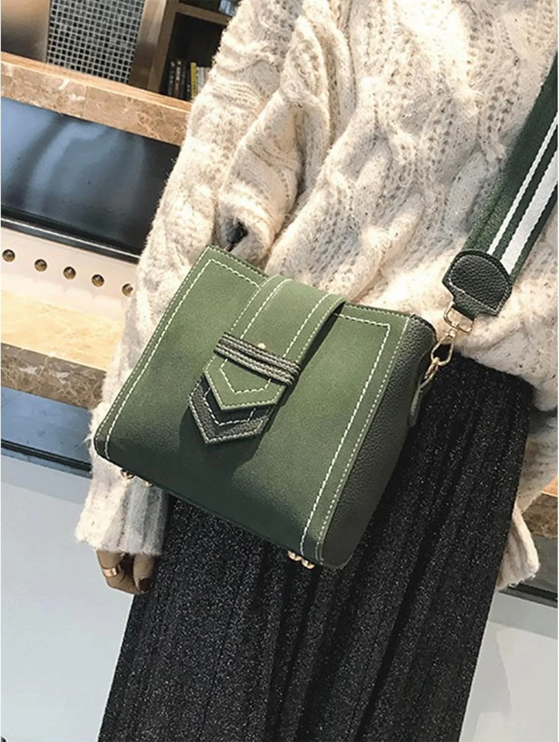Mini Bucket Bag Soft Leather Bucket Handbag Vintage Small Purse Bag Crossbody Handbag Shoulder Purse for Women