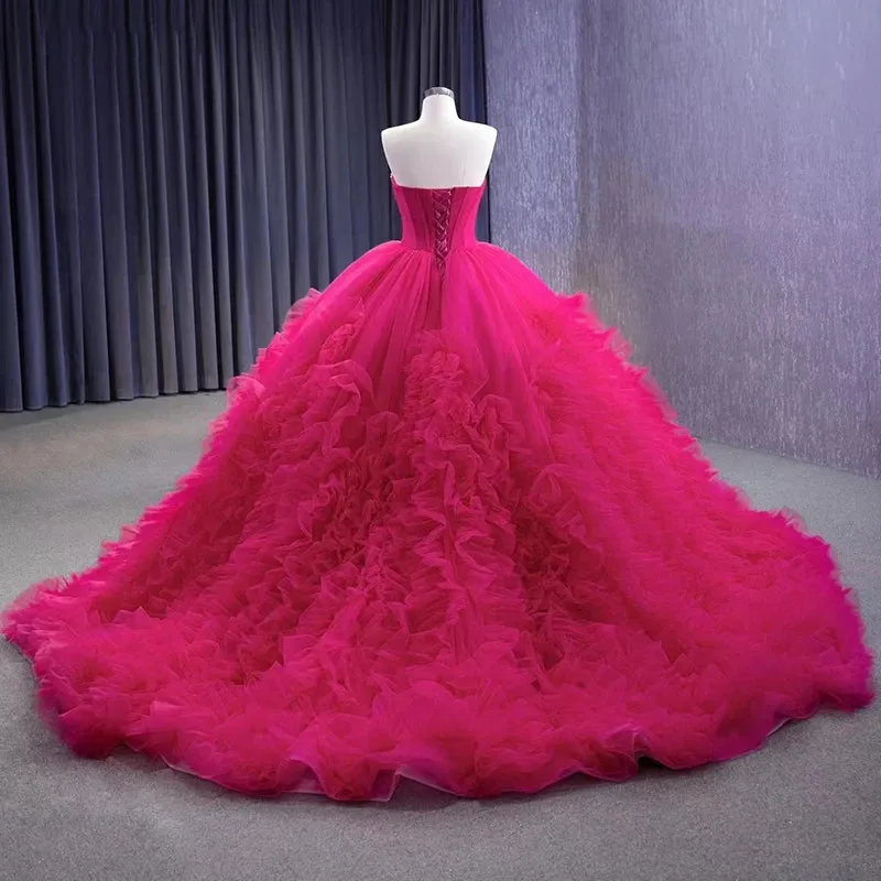 Stylish Luxury Evening Dresses Sweep Train Sleeveless Pleated Ball Gown
